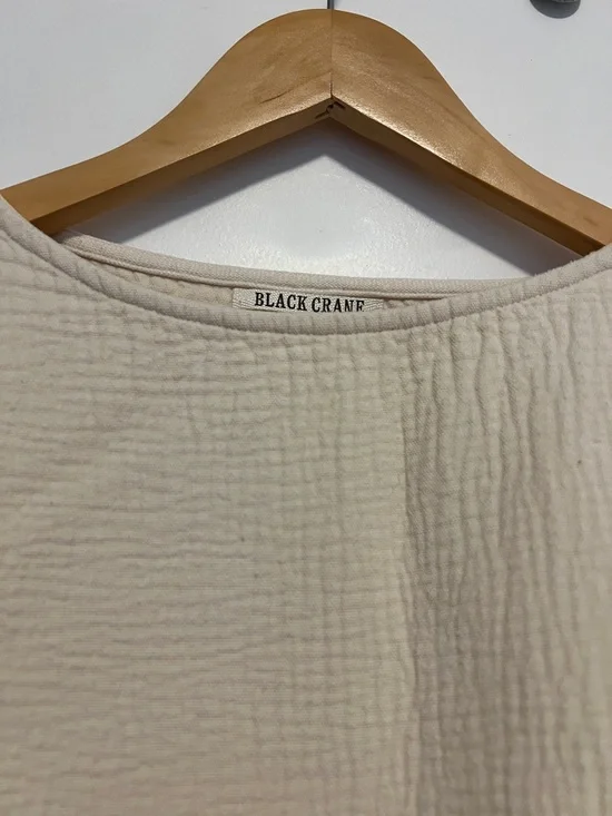Black Crane Cream Long-Sleeve Top - Picture 2 of 4